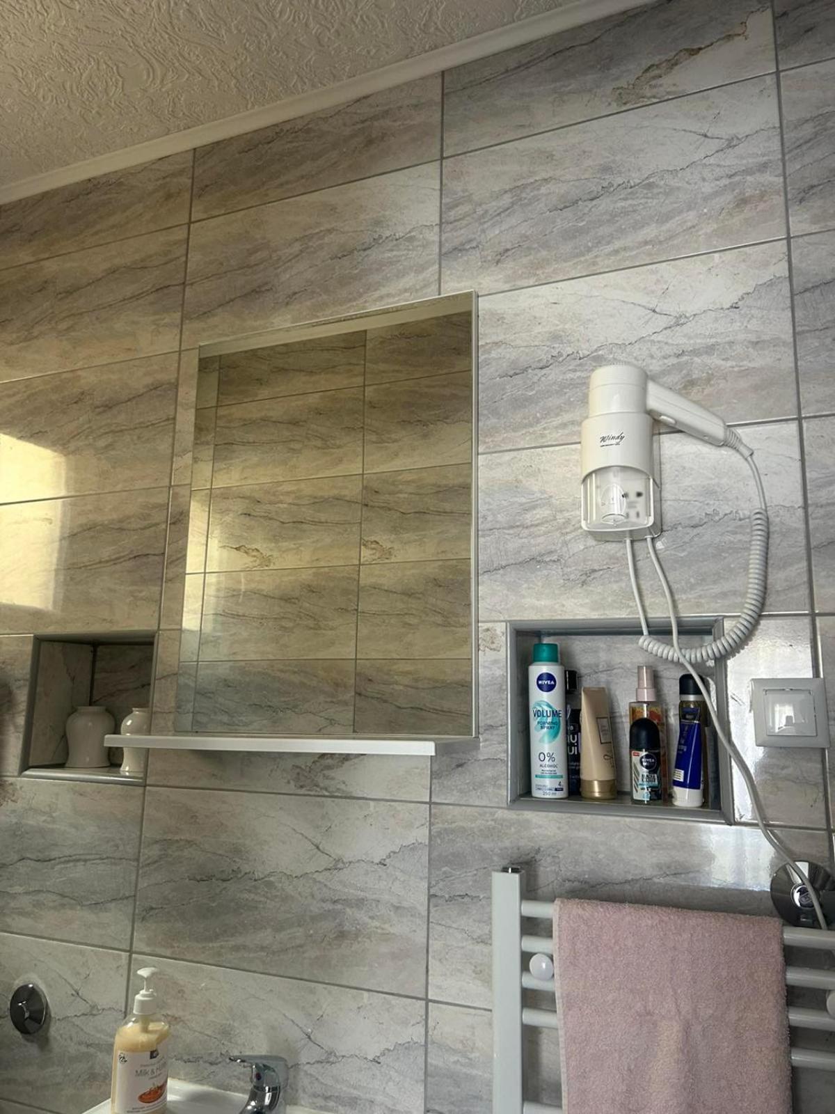 Naid Apartmani Kulen Vakuf Exterior foto